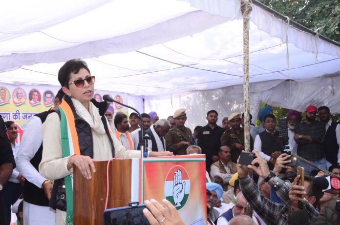 राहुल गांधी, राव नरेंद्र सिंह, कांग्रेस, लोकतंत्र, संविधान बचाओ अभियान, विपक्ष, राजनीतिक बयान, इंडिया गठबंधन, भारतीय राजनीति, राहुल गांधी बयान, कांग्रेस नेता, लोकतंत्र की लड़ाई