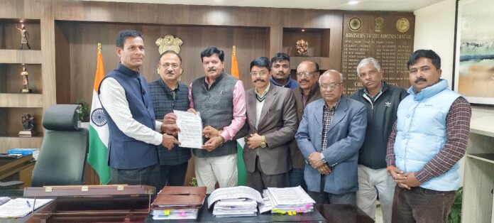 चंडीगढ़ प्रदेश के चीफ़ सेक्रेटरी माननीय राजेश प्रसाद जी से मुलाकात की