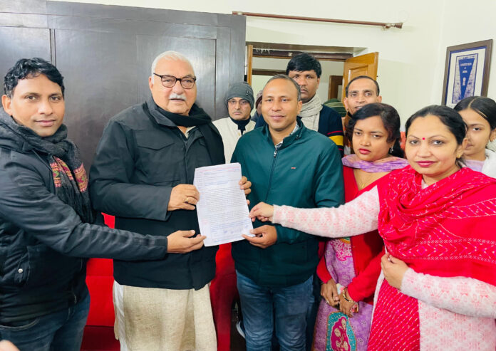 अनुबंधित विश्वविद्यालयों शिक्षकों की लंबित जॉब सिक्योरिटी की मांग को मजबूती से सदन में उठाएंगे:- पूर्व सीएम हुड्डा