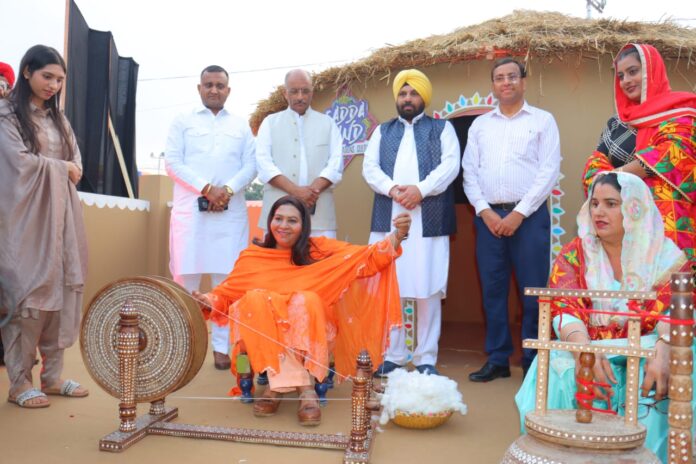 कैबिनेट मंत्री हरभजन सिंह ईटीओ ने किया रंगला पंजाब उत्सव का उद्घाटन
