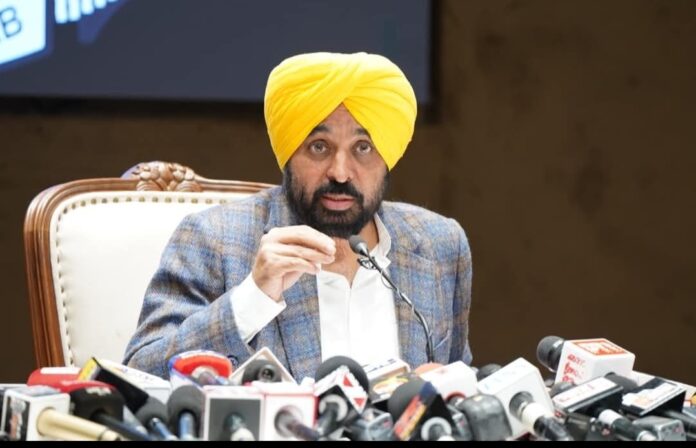 भगवंत सिंह मान की पहल पर मुख्यमंत्री स्वास्थ्य योजना के तहत बीमारी से जूझ रही 1 वर्षीय बच्ची को मिला जीवनरक्षक इलाज