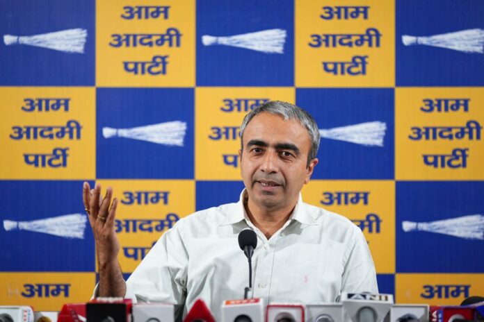 पंजाब में मंत्री संजीव अरोड़ा के घर ईडी की रेड पर AAP राष्ट्रीय मीडिया प्रभारी अनुराग ढांडा ने बीजेपी पर उठाए सवाल