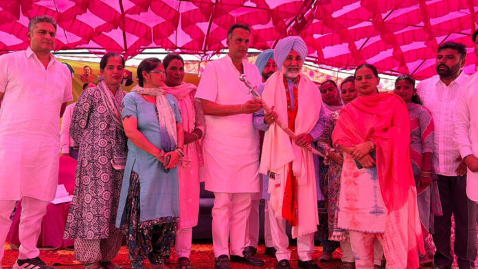 पंजाब की महिलाएं ग्रामीण अर्थव्यवस्था को बढ़ावा देने में अग्रणी भूमिका निभा रही हैं: सतनाम सिंह संधू