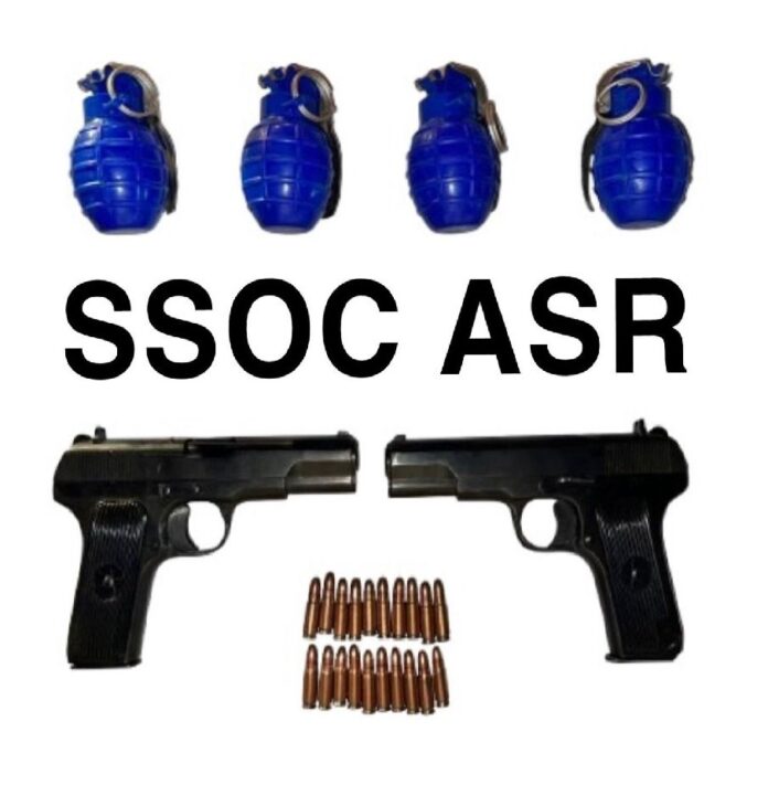 आई.एस.आई. समर्थित सीमा पार के आतंकी मॉड्यूल का भंडाफोड़; चार हैंड ग्रेनेड और दो पिस्तौल सहित एक व्यक्ति अमृतसर से गिरफ्तार