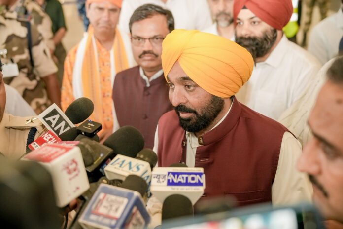 भगवंत मान का केंद्र पर हमला, बोले- महंगाई और प्रतिबंधों से देश में अघोषित लॉकडाउन