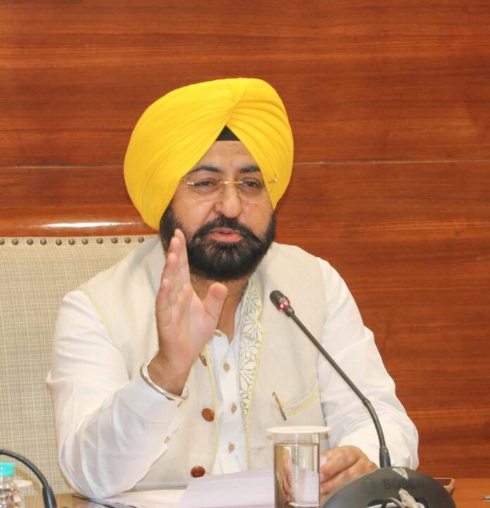पंजाब सरकार ने बाढ़-रोधी कार्यों और आपदा प्रबंधन के लिए जारी किए 146 करोड़ रुपये | 24 Ghante News