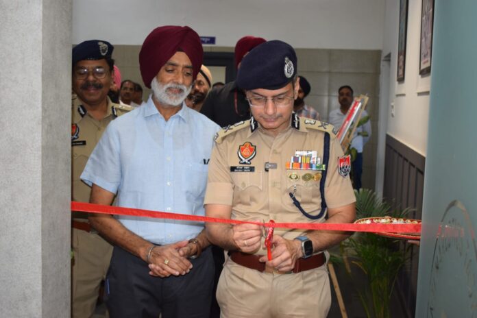 नशों पर अंकुश लगाने के लिए डीजीपी गौरव यादव ने पंजाब पुलिस की एएनटीएफ में अत्याधुनिक स्पेशल इंटेलिजेंस एंड टेक्निकल यूनिट का उद्घाटन किया