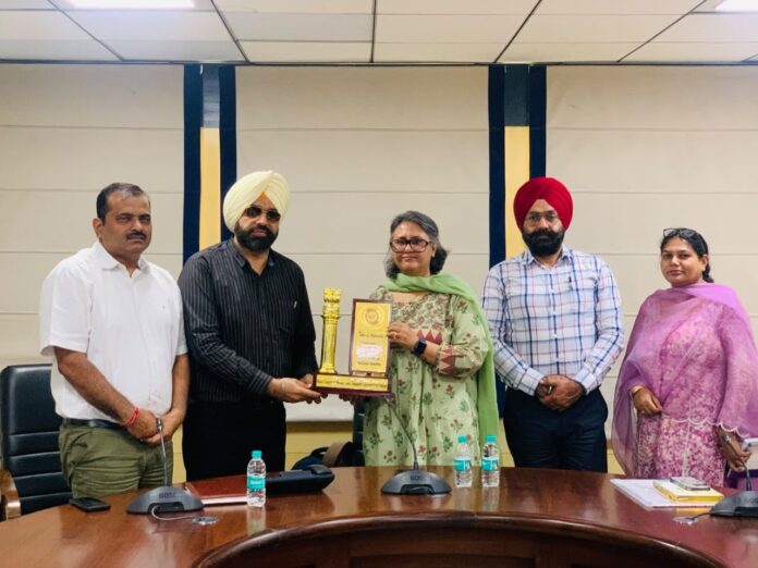 आधुनिक सुरक्षा और जोखिम प्रबंधन के तहत लगभग 200 ड्राइवरों को दिया गया प्रशिक्षण