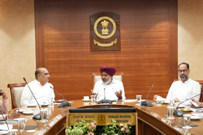 भगवंत मान सरकार ने केंद्र को फिर लिखा पत्र; 650वें प्रकाश पर्व से पहले श्रद्धालुओं को श्री गुरु रविदास जी महाराज के जन्मस्थान के दर्शन कराने हेतु विशेष रेलगाड़ियां चलाने की मांग: हरपाल सिंह चीमा